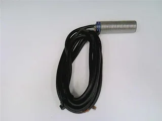 XS1M18MA250A