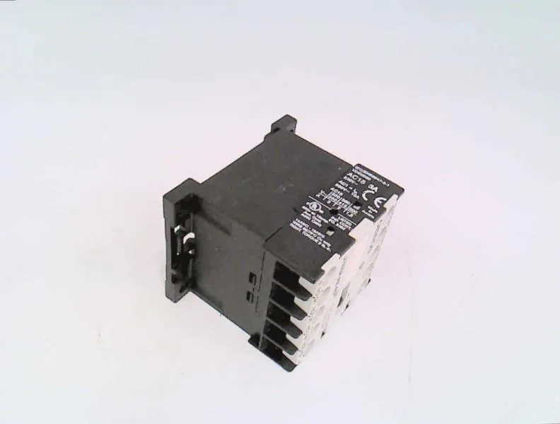 Omron J7KNA-AR-40 230 — Contactors (image 2)