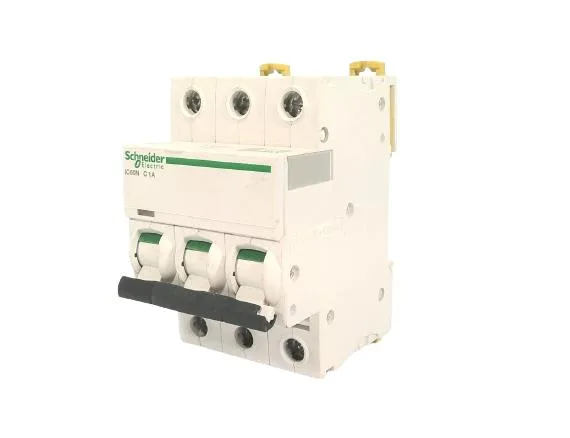 Schneider Electric A9F74301 (image 3)