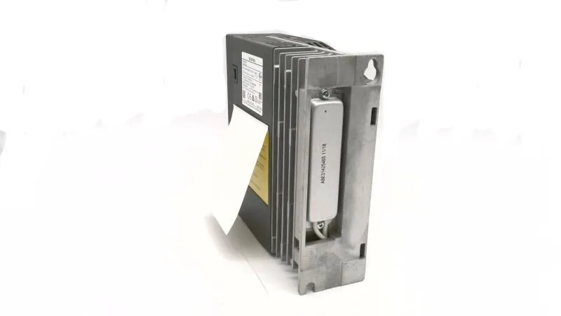 Siemens 6SL3210-5FB10-2UF0 — AC Drive (VFD) 240V (image 2)