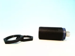Schneider Electric XS4P30MB230K — Proximity Sensors (image 4)