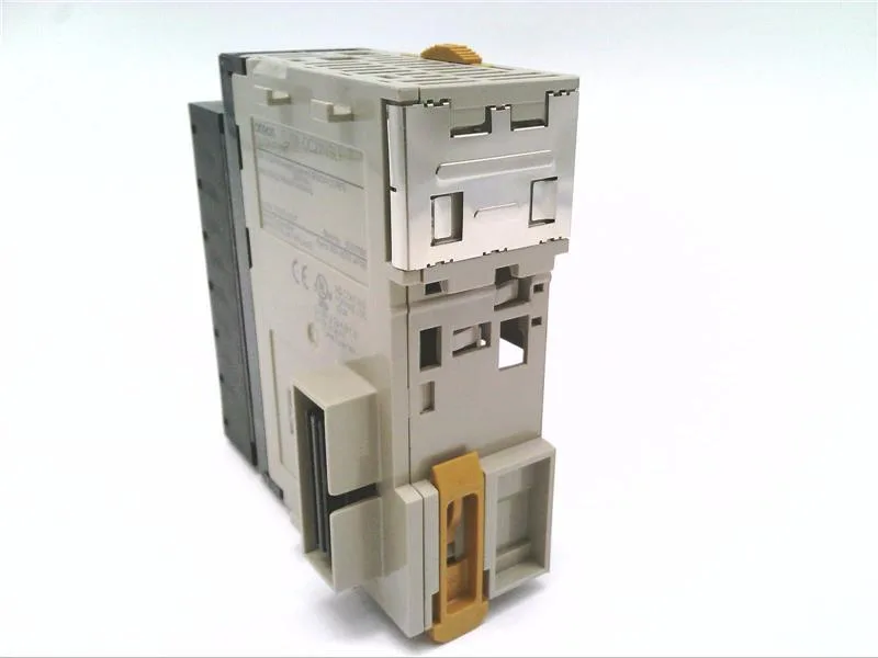 Omron CJ1WOC211SL — PLCs (Programmable Logic Controllers) (image 3)