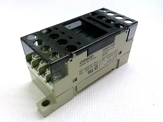 Omron G6D-F4B DC24