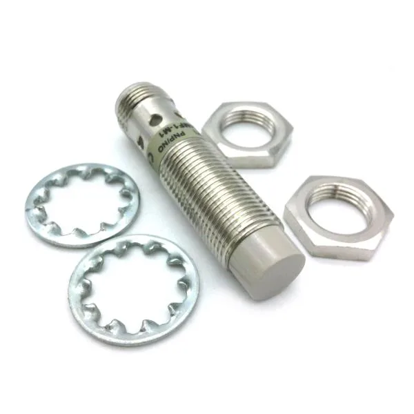 Omron E2EL-X4MF1-M1 — Proximity Sensors