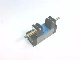 Festo MN1H-5/3B-D-1-S-C — Solenoid & Directional Valves (image 4)