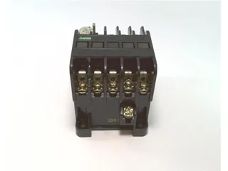 Fuji Electric SRC3631-5-1-100-100V-2.8-5.6 — Contactors (image 3)