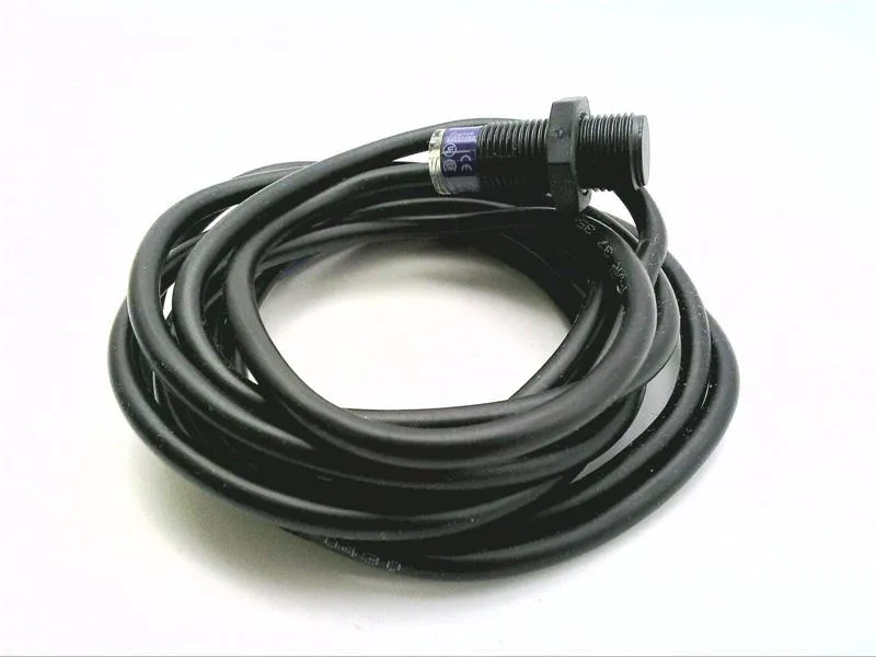 Schneider Electric XS4P12PA340 — Proximity Sensors