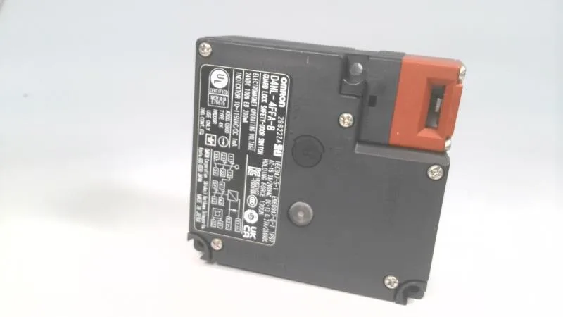 Omron D4NL-4FFA-B — Limit Switches (image 4)