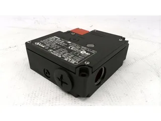 Omron D4NL-4EDA-B4 — Limit Switches (image 2)
