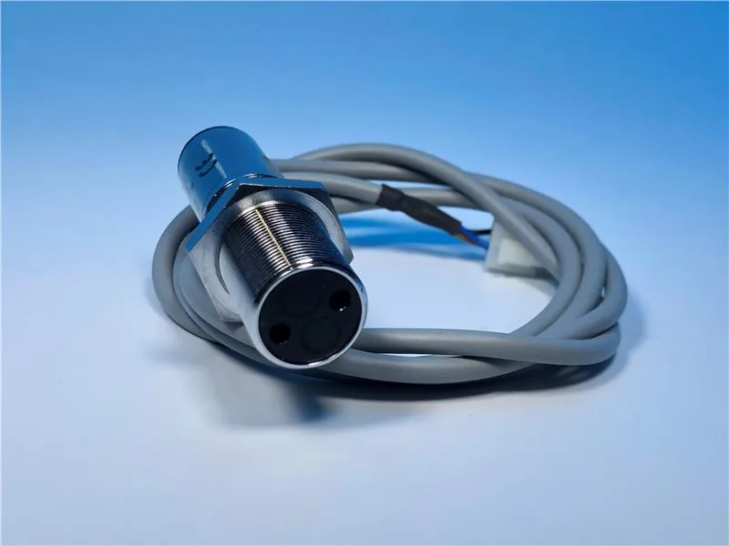 Festo SOEG-RT-M18-PS-K-L — Photoelectric Sensors
