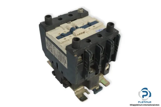 Schneider Electric LC1D80008 — Contactors 115-265A
