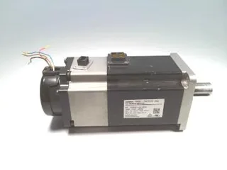 Omron R88M1M40030TBS2 — Servo Motors