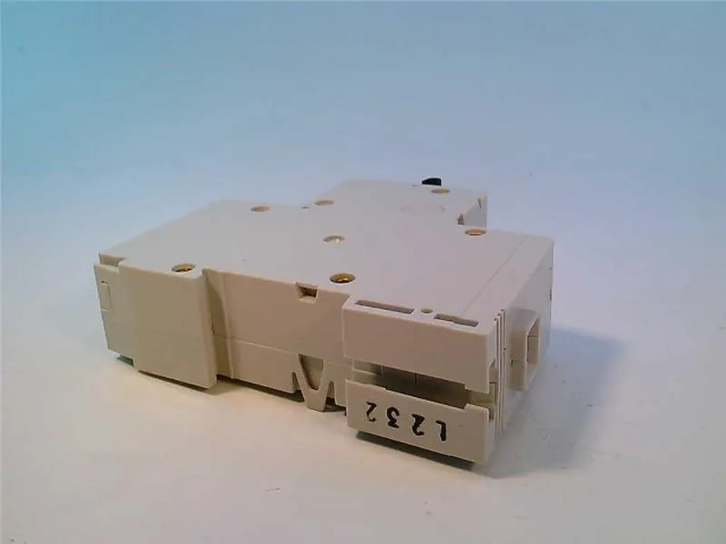 ABB S800-UVR36 — Miniature Circuit Breakers (MCB) (image 5)