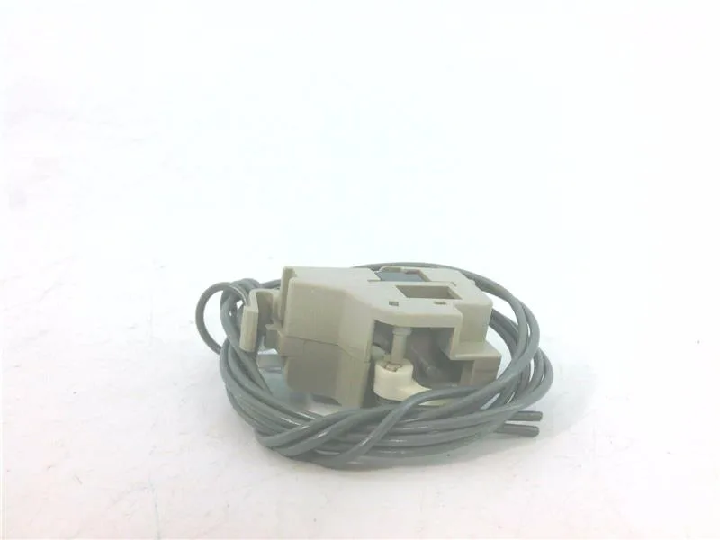 Schneider Electric EZAUX10 (image 2)