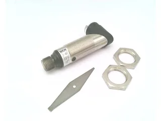 SICK VL18-3N3440 — Photoelectric Sensors (image 2)