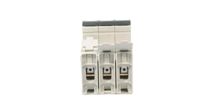 Siemens 5SJ4330-7HG41 — 3-Pole MCB (DIN Rail) (image 4)
