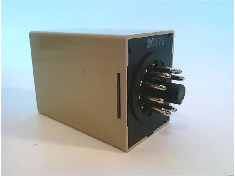 Omron 61F-GP-N AC220 — General Purpose Relays (image 4)