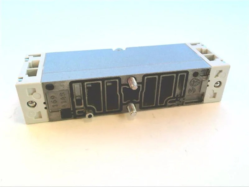 Festo VSPA-B-M52-M-A2 — Solenoid & Directional Valves (image 2)