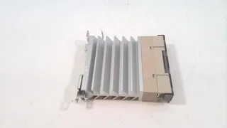 Omron G3PE-225B DC12-24 BY OMZ — Solid State Relays (image 2)