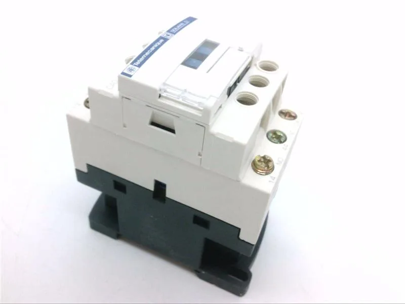 Schneider Electric CAD326G7 (image 4)
