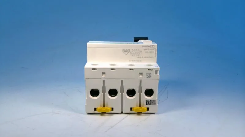 Schneider Electric A9R41463 (image 2)