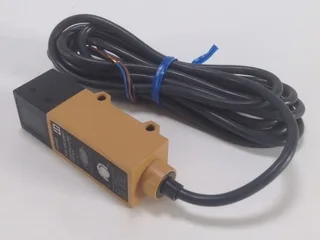 Omron E3S-DS30B4-T-5M