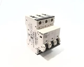Siemens 5SY4313-7 — 3-Pole MCB (DIN Rail) (image 2)