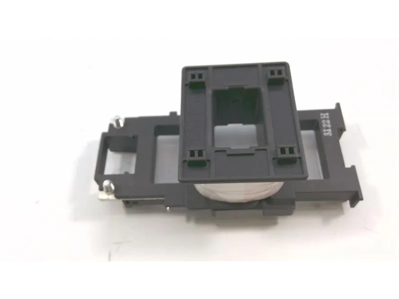 Fuji Electric SZ-GM/N2S-220 — Contactors