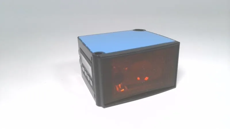 SICK DT50-P2123 — Proximity Sensors (image 3)