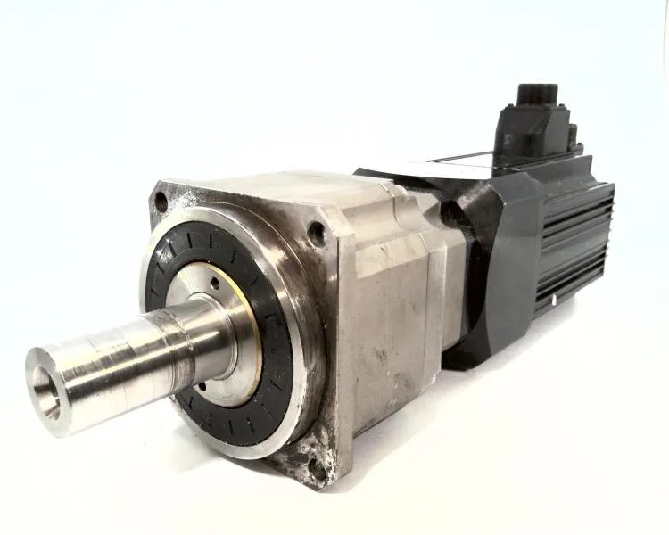 Fuji Electric GYS302DC1-SA — Servo Motors (image 2)