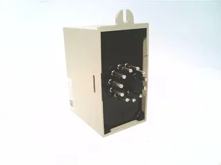 Omron 61F-11T — General Purpose Relays (image 2)