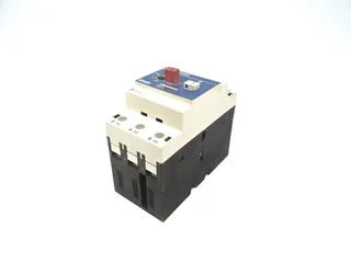 Schneider Electric GV3-M08 — Molded Case Circuit Breakers (MCCB) (image 4)