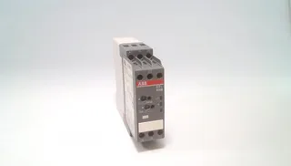 ABB 1SVR630110R3300 — Time Delay Relays (image 5)