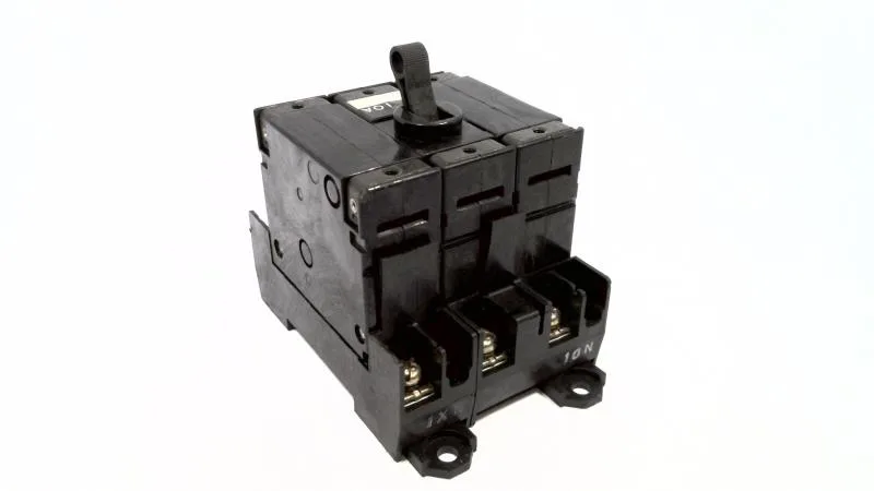 Fuji Electric CP33E-10 — Miniature Circuit Breakers (MCB) (image 2)