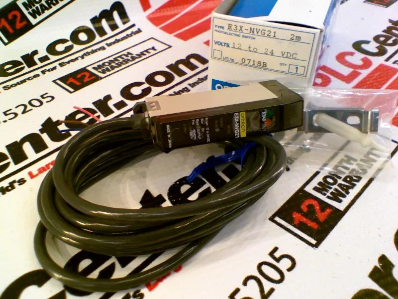 Omron E3XNVG212M — Photoelectric Sensors (image 2)