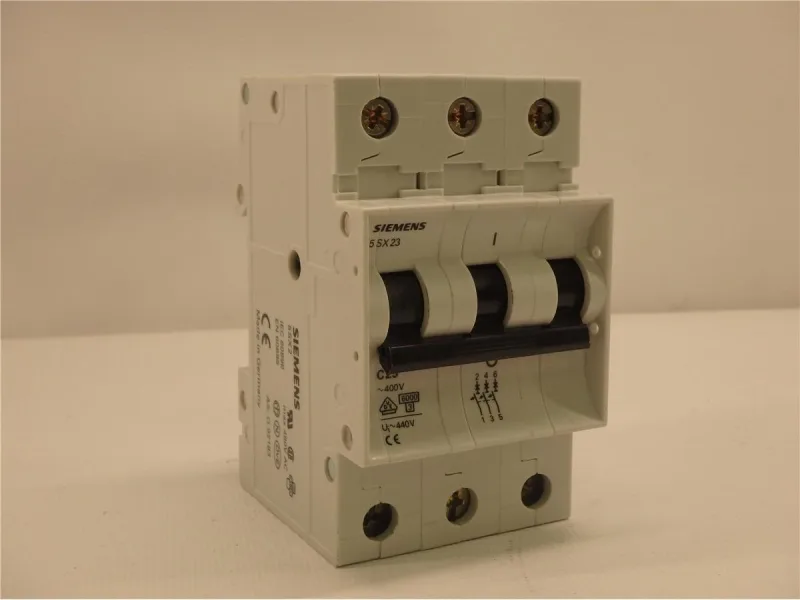 Siemens 5SX2325-7 — 3-Pole MCB (DIN Rail) (image 2)
