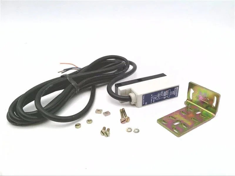 Schneider Electric XUL-H043539 — Photoelectric Sensors