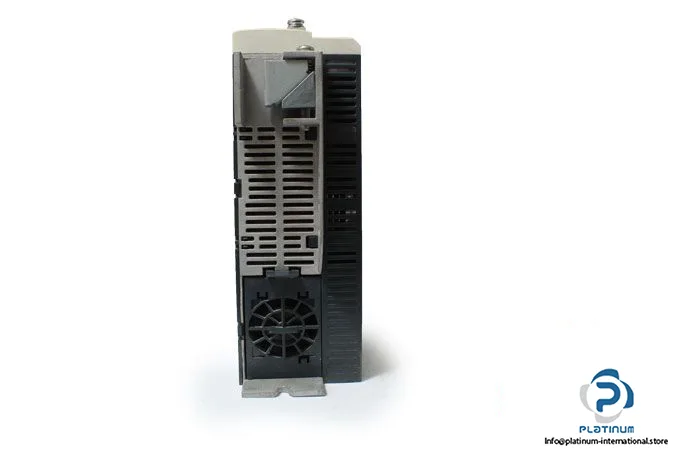 Schneider Electric LXM32SD18M2 (image 4)