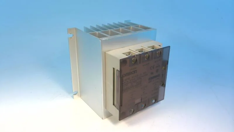 Omron G3PB-425B-3-VD — Solid State Relays