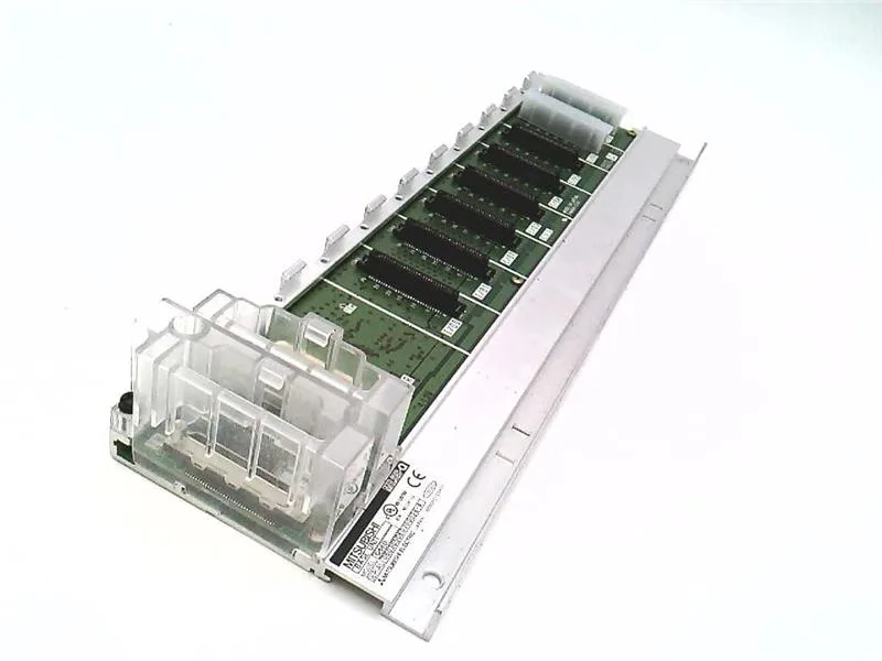 Mitsubishi Electric Q68B — PLCs (Programmable Logic Controllers) (image 3)