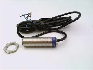 Schneider Electric XS1M18PA371 — Proximity Sensors