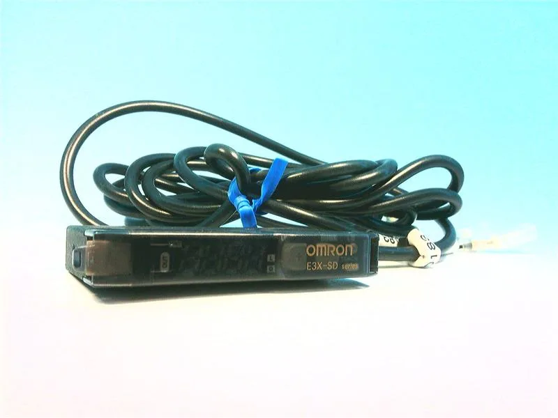 Omron E3X-SD21 2M — Photoelectric Sensors (image 2)