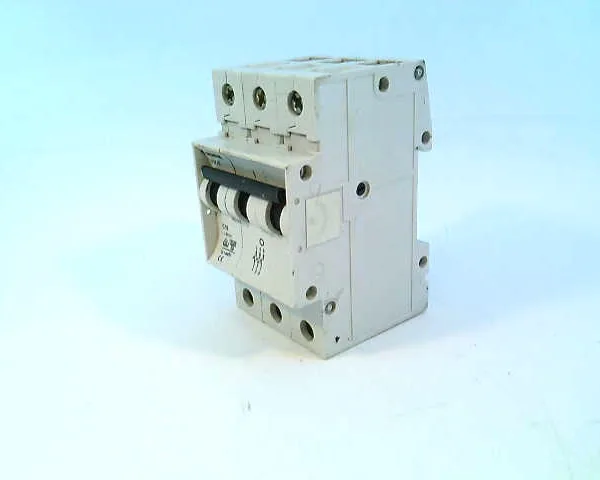 Siemens 5SX2301-7 — 3-Pole MCB (DIN Rail) (image 2)