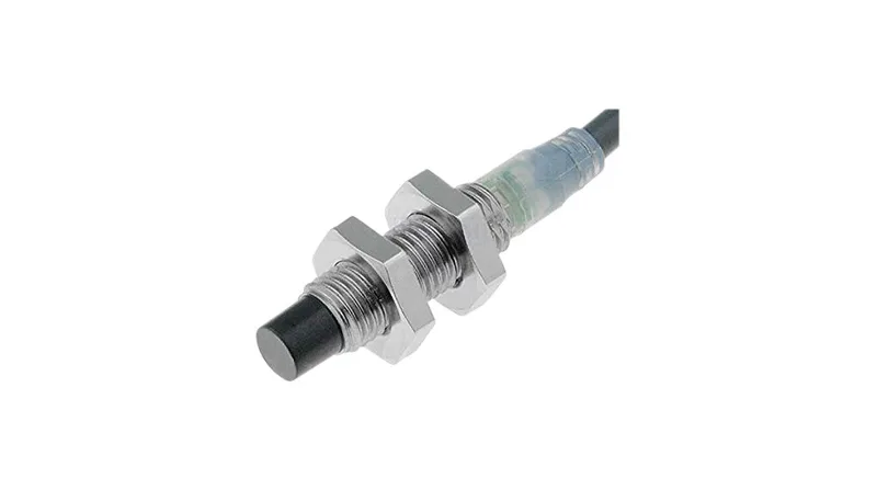 Omron E2BS08KN04WPC12MOMI