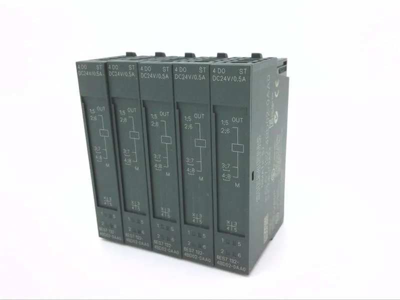 Siemens 6ES7132-4BD02-0AA0 — Digital Output Modules