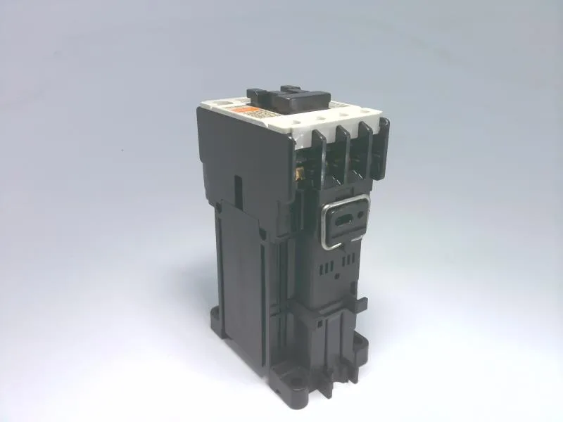 Fuji Electric 4GC0A0M01Y — Contactors (image 3)
