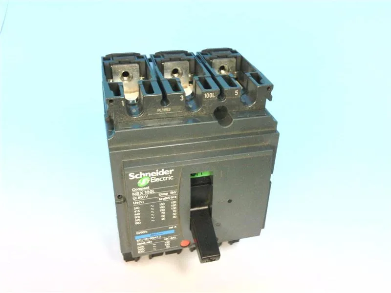 Schneider Electric LV429005 (image 2)