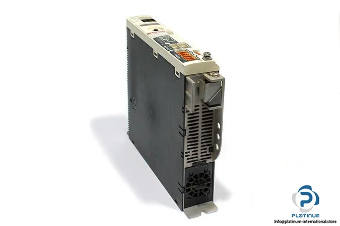 Schneider Electric LXM32CD30M2 (image 3)