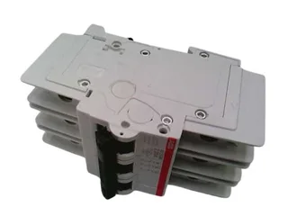 ABB SU203M-Z20 — 3-Pole MCB (DIN Rail) (image 4)