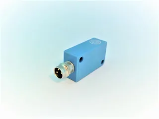 SICK IQ10-03BNS-KT1 — Proximity Sensors (image 4)